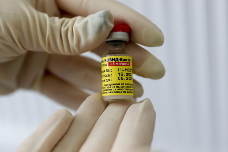 Mon. 9:56 a.m.: Clinics in Moscow now offering Sputnik M vaccines to 12-17s